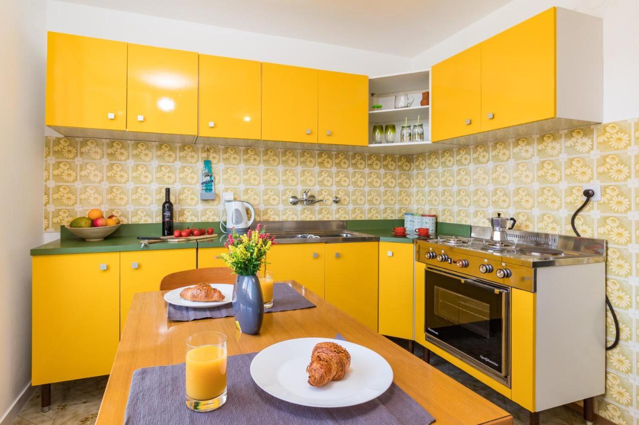 Quirky Apartment Arena With Parking Pula Exterior foto